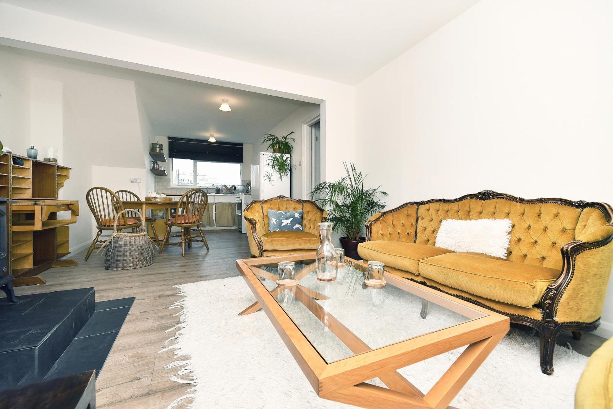 Sunny Seaside Sanctuary - Two Bedroom Apartment Brighton Exterior foto